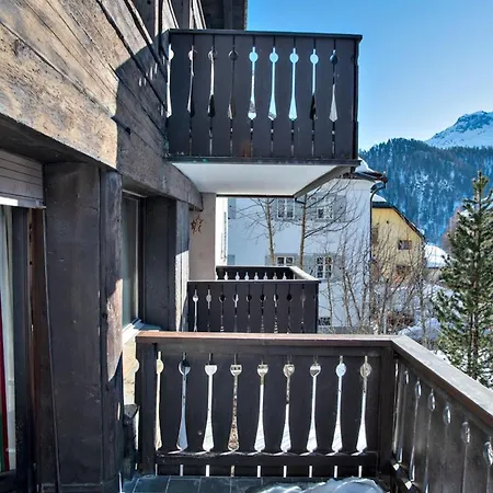 Apartment Chesa Laura - Celerina