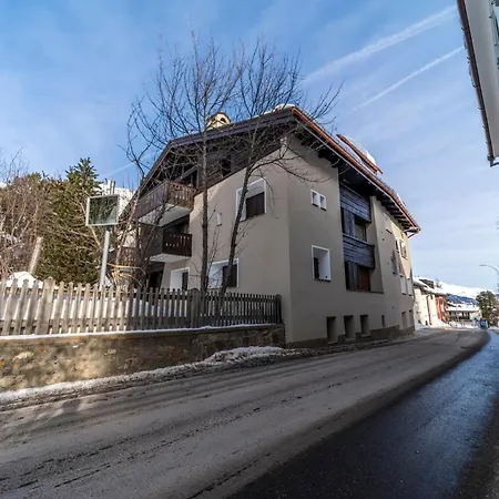 Apartment Chesa Laura - Celerina Celerina/Schlarigna