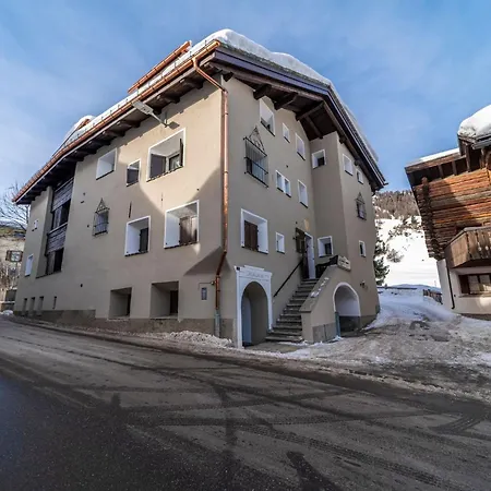 Chesa Laura - Celerina * Celerina/Schlarigna